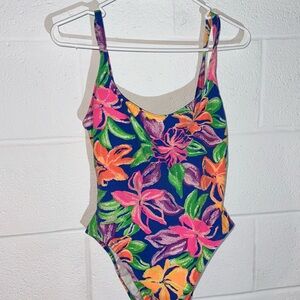 Floral women’s vintage Swimwear